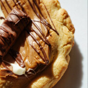 Bueno Biscof Skookie Pie serves 4